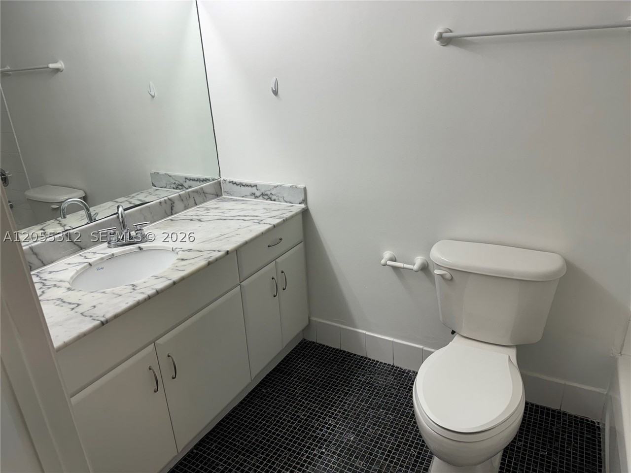 1200 Brickell Bay Dr #2310 - Photo 7 of 18