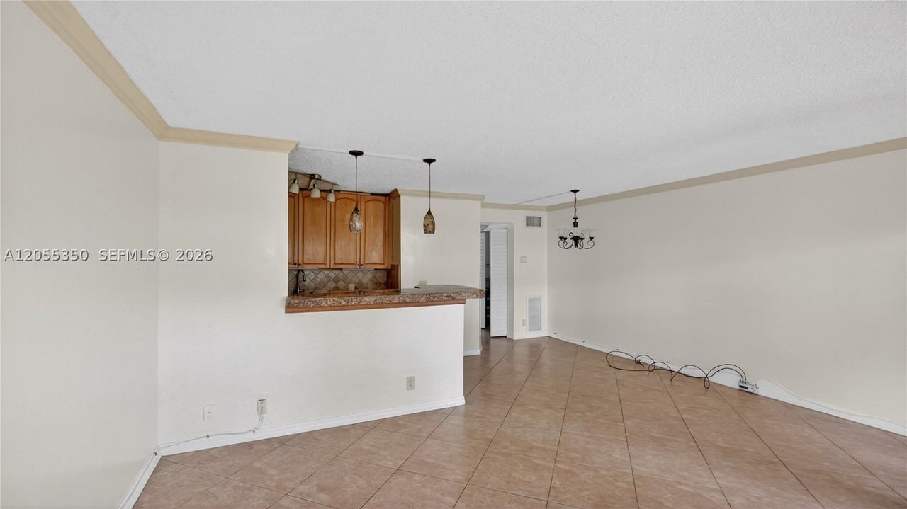 48 Mansfield B #48 - Photo 3 of 21