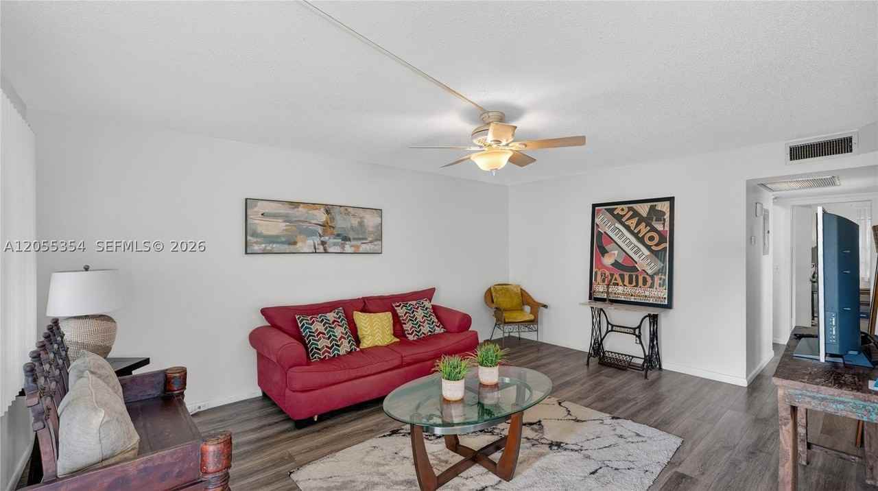 438 Mansfield K #438 - Photo 2 of 22