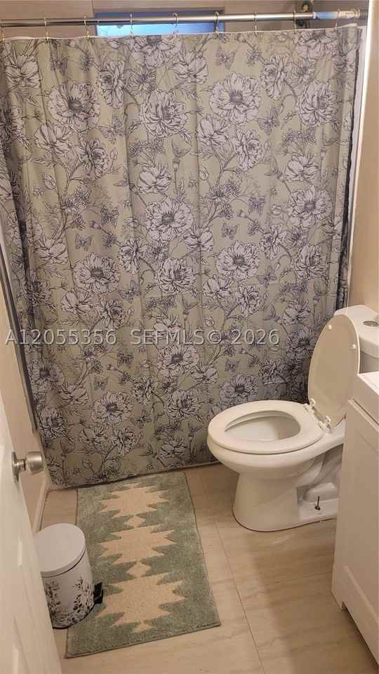 1860 N Seacrest Blvd #A - Photo 4 of 8