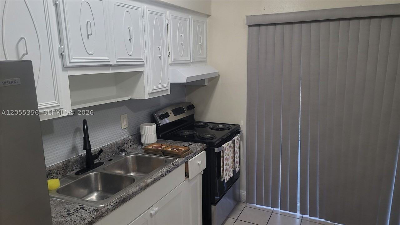 1860 N Seacrest Blvd #A - Photo 7 of 8