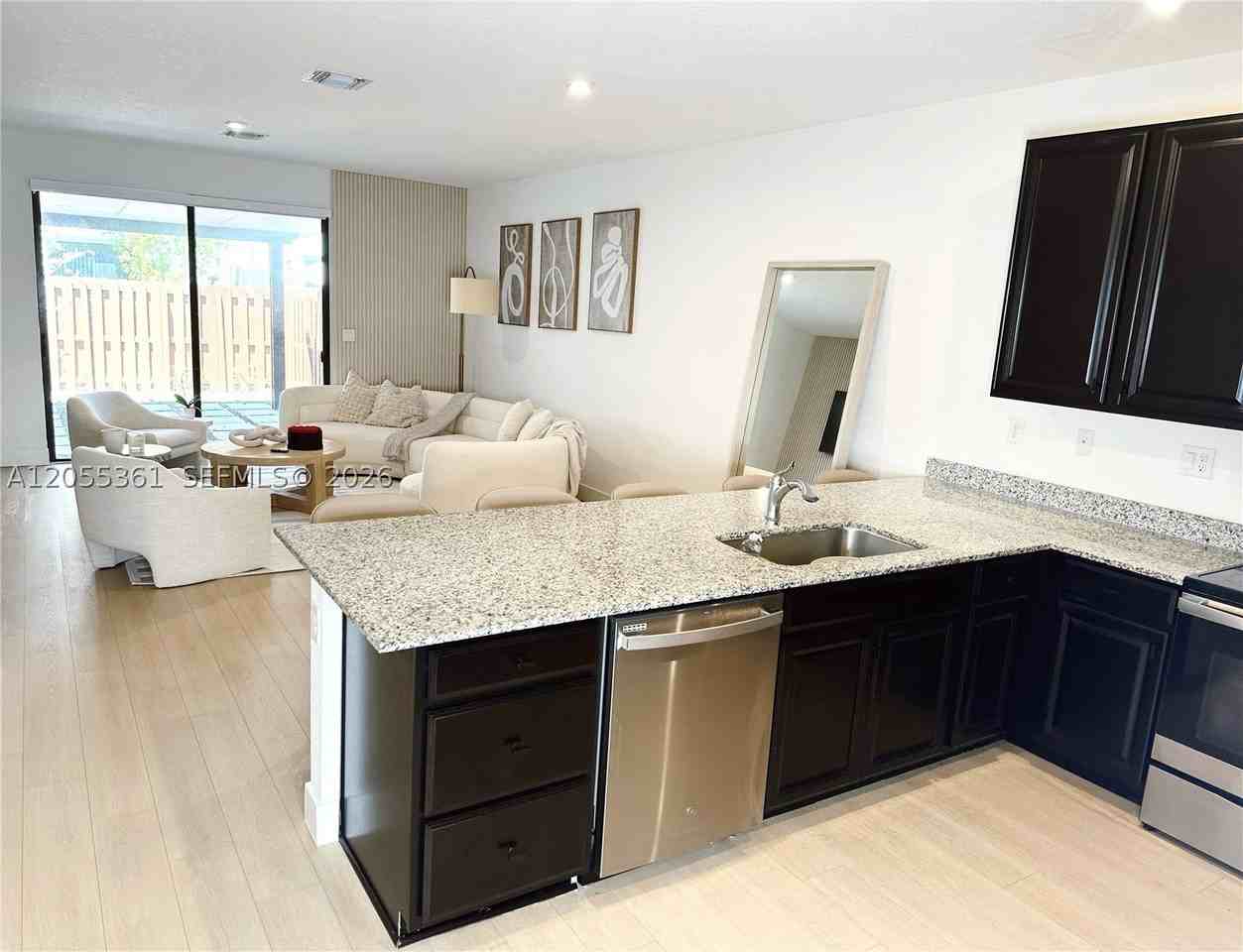 23266 Sw 110th Ct - Photo 3 of 19