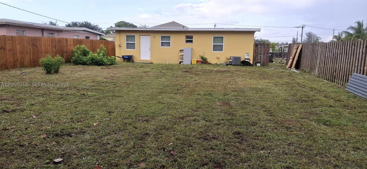 234 Sw 14th Ave - Photo 6 of 6