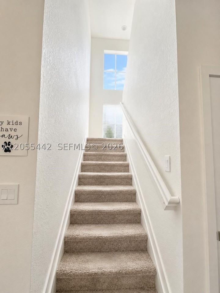 1680 Se 8th Ave - Photo 7 of 15