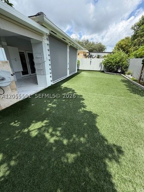 3078 Se 5th Dr - Photo 2 of 10