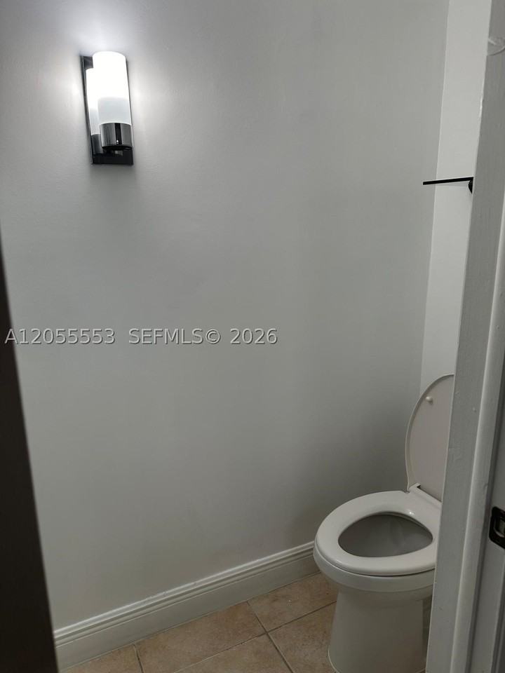 8500 Sw 109th Ave #6-202 - Photo 2 of 15