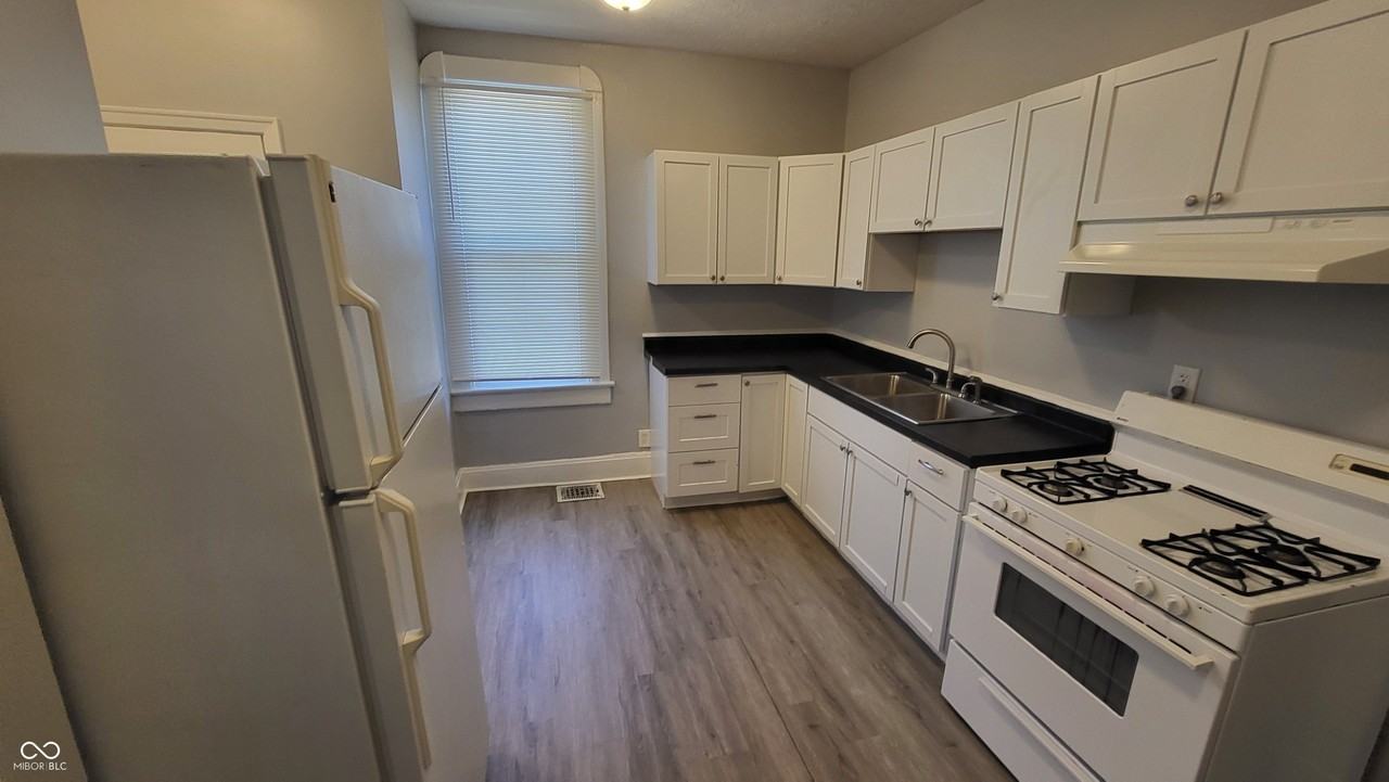 1038 N Tuxedo St #A - Photo 7 of 16