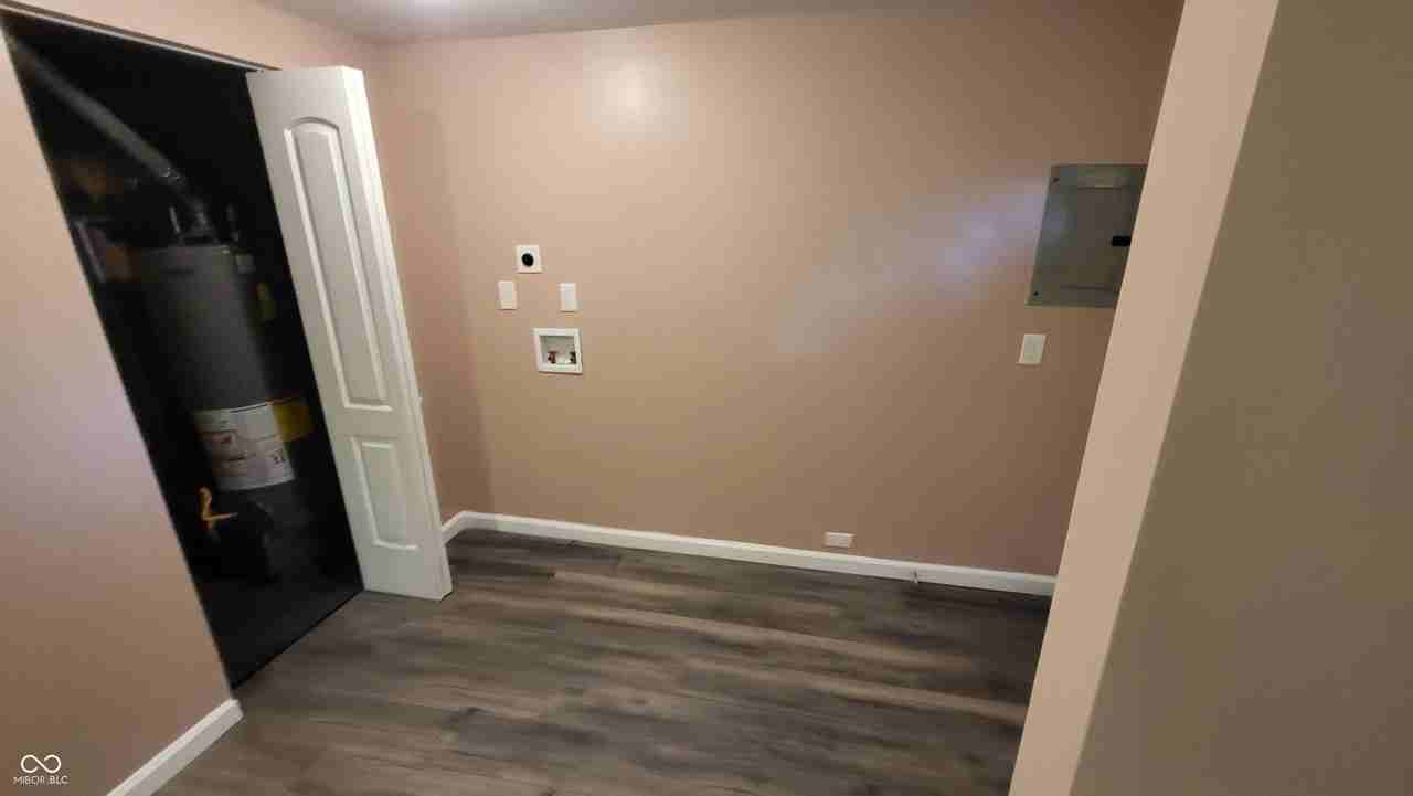3233 Ralston Ave - Photo 7 of 14