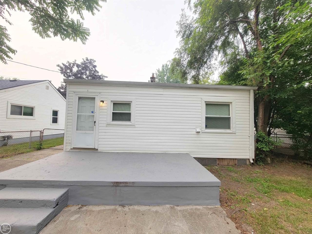 3657 Alvina Ave - Photo 5 of 13
