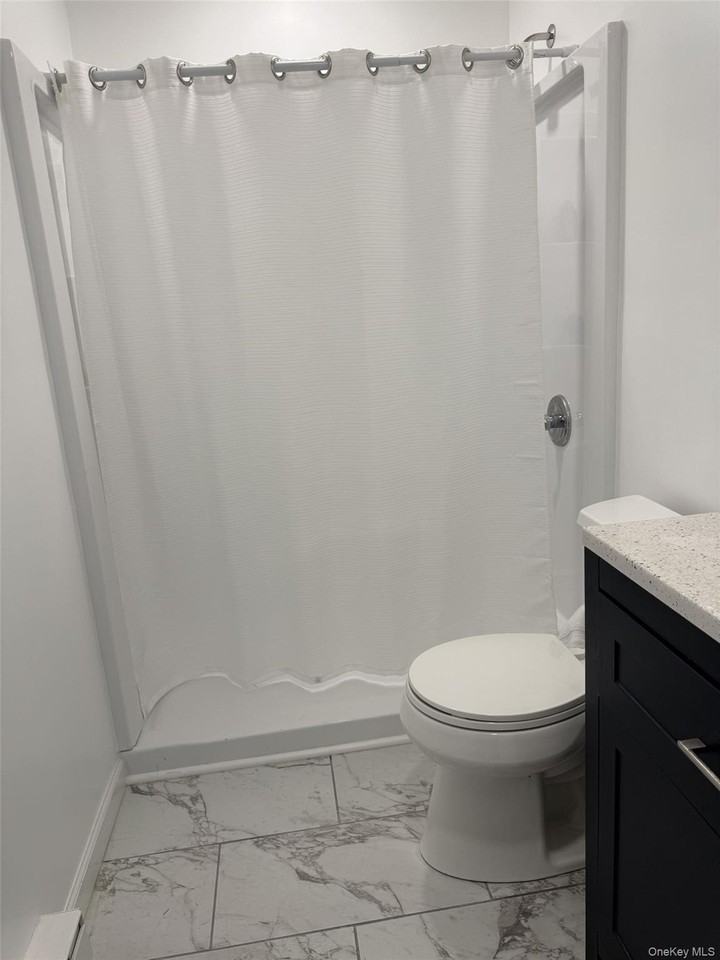 18 White Gate Dr #K - Photo 7 of 9