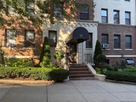 30 Windsor Ter #2D - Photo 1 of 1