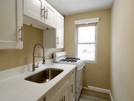 25 Oakland Ave #2R - Photo 1 of 1
