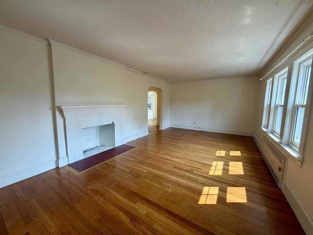 54 Noble St #54 - Photo 4 of 25