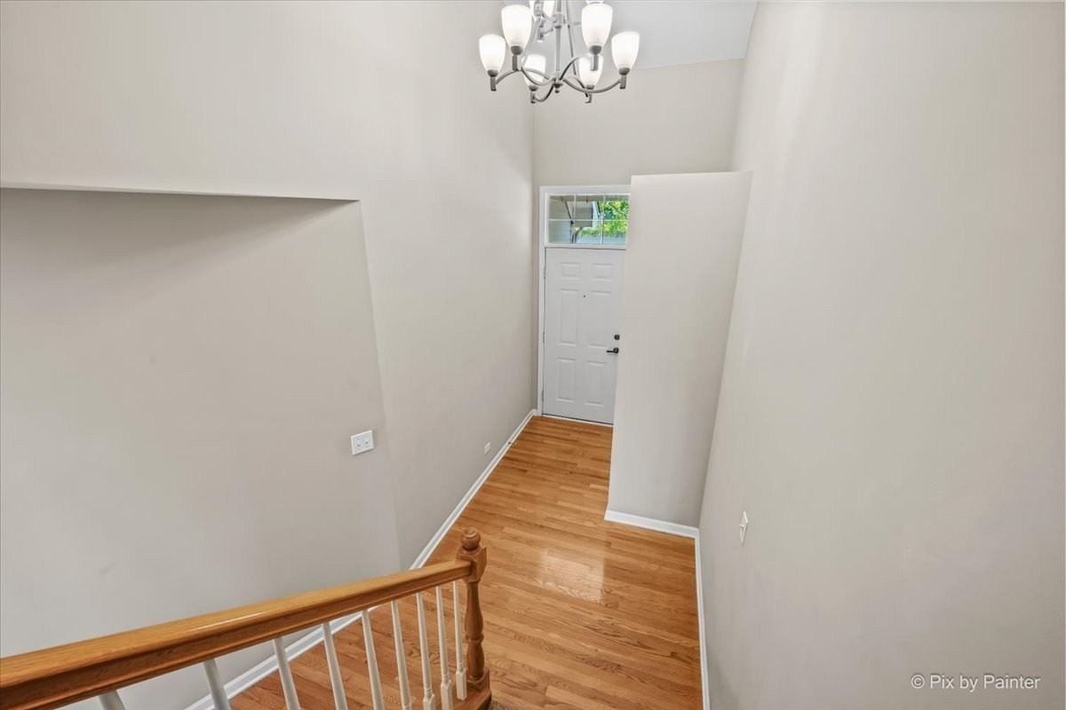1058 E Danbury Dr - Photo 5 of 38