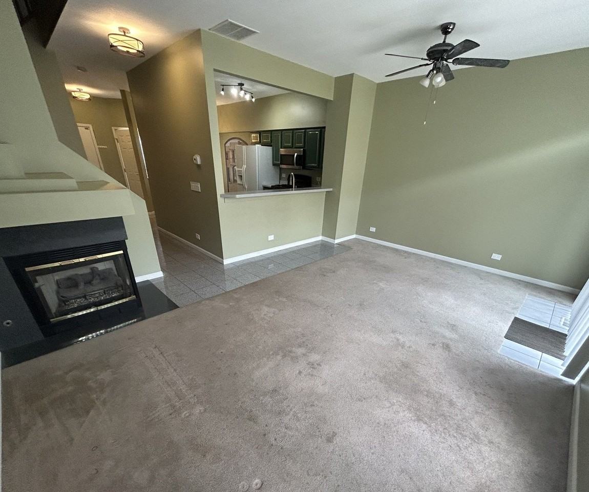935 Viewpoint Dr - Photo 6 of 27