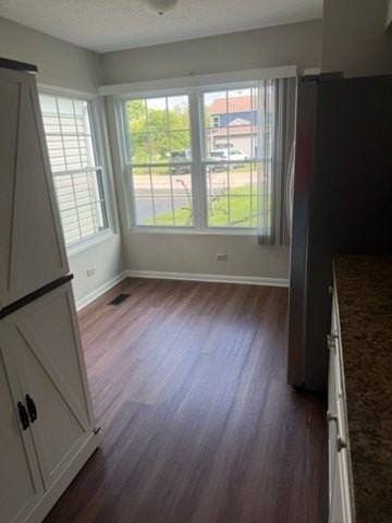 1846 Shetland Rd - Photo 4 of 10
