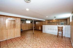 featured image of 3719 W 81st Pl