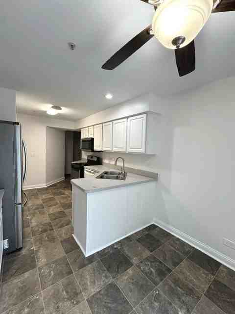 2479 Frost Dr - Photo 5 of 24