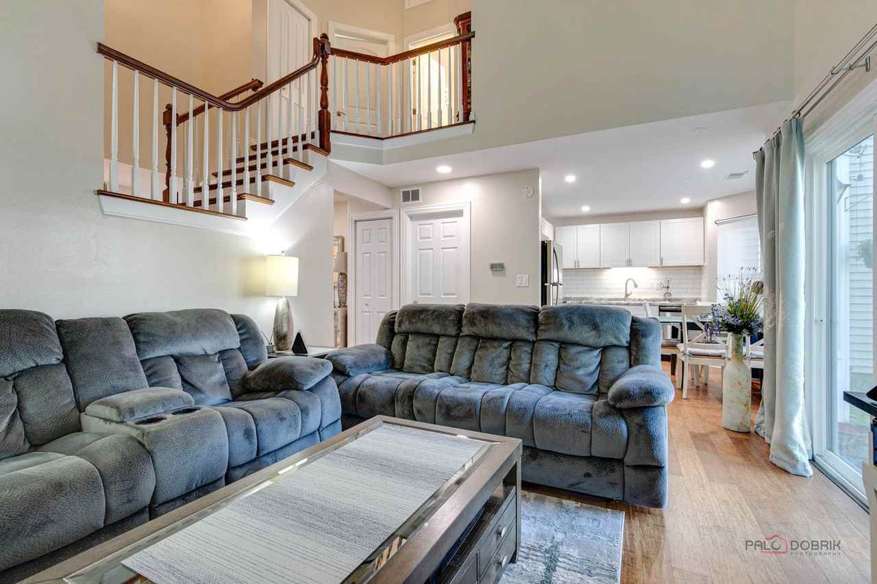18 Bedford Rd - Photo 6 of 21
