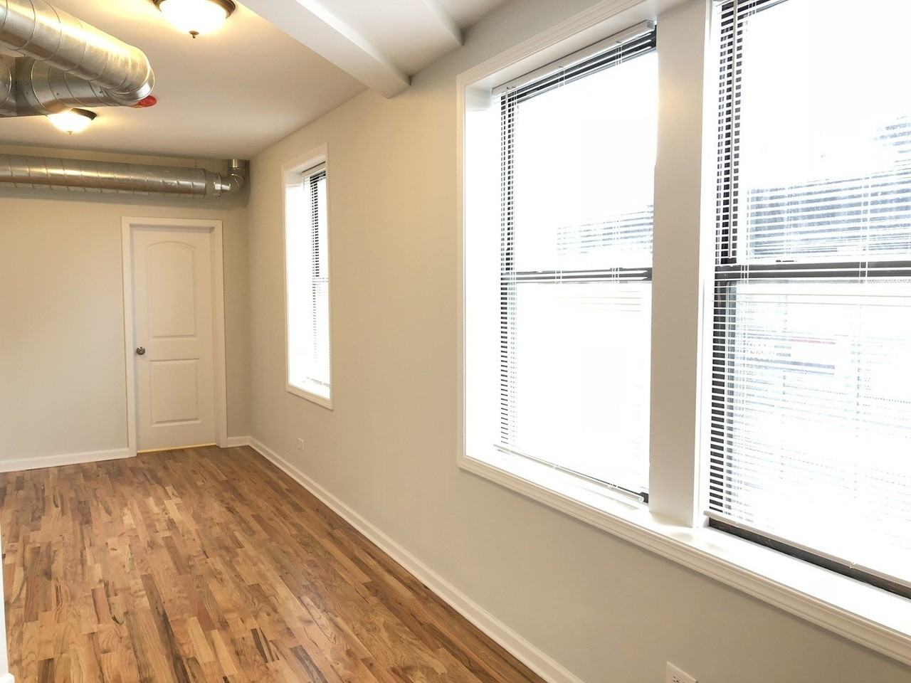 7606 N Paulina St #307 - Photo 4 of 18