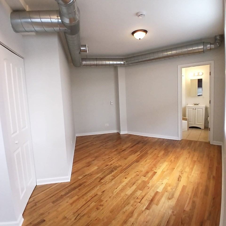 7606 N Paulina St #307 - Photo 5 of 18