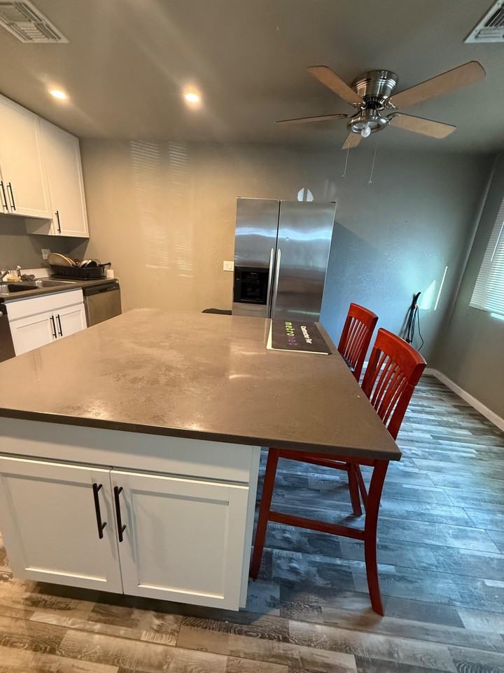 W Noble Cir - Photo 4 of 9