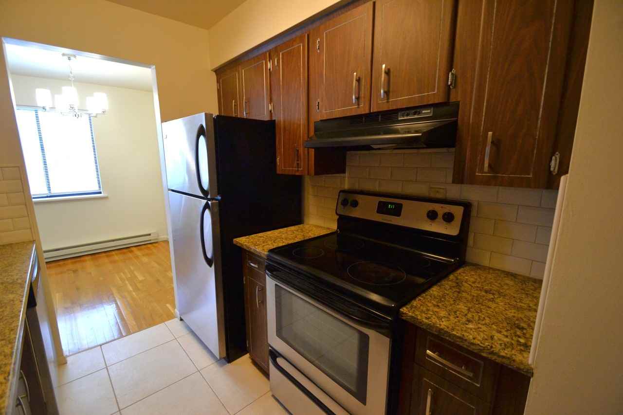 121 Grove Street #3 - Photo 4 of 11