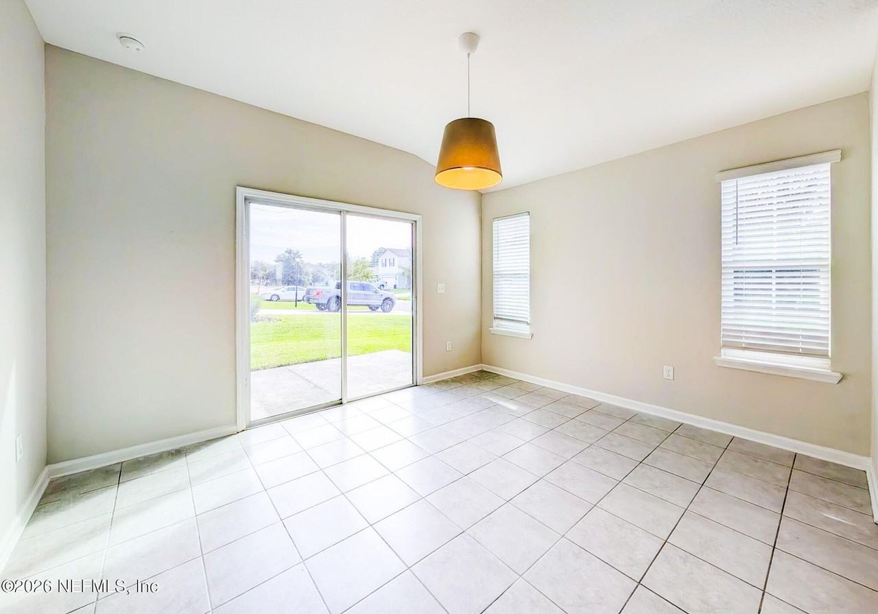 531 Narrowleaf Dr - Photo 4 of 24