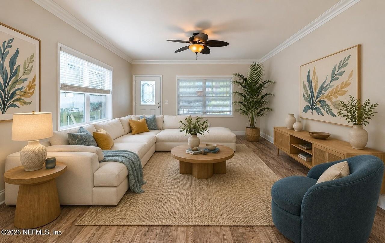 411 3rd Ave S #B - Photo 7 of 11