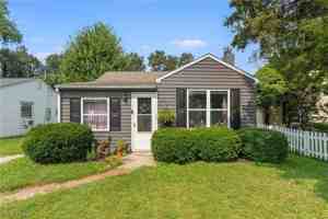 featured image of 220 Morton Rd