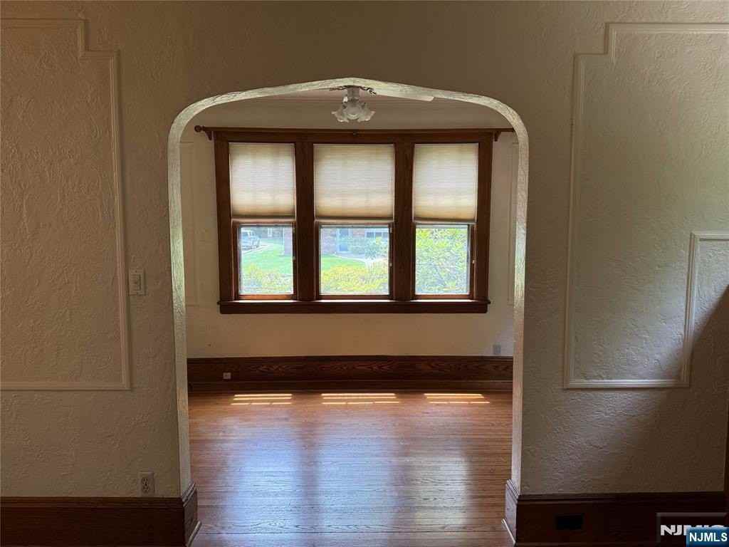 37 Columbus Ave - Photo 6 of 22