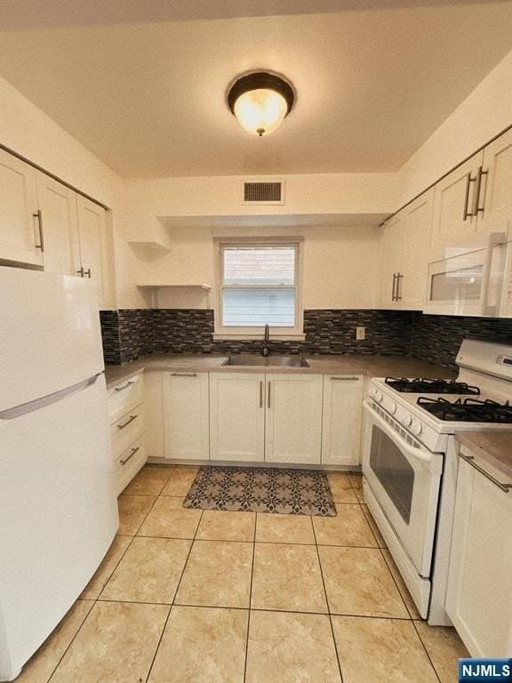 389 Dewolf Pl #1stFL - Photo 4 of 11