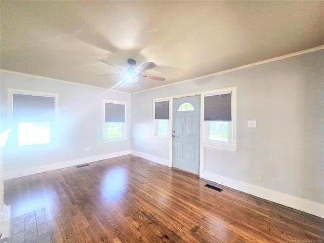 2240 E 12th Pl - Photo 4 of 19