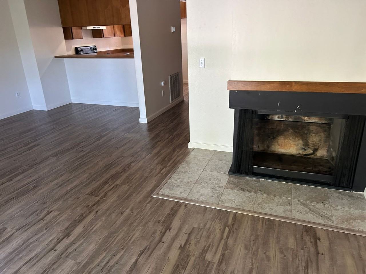 15487 Kingsbury Cir - Photo 6 of 28