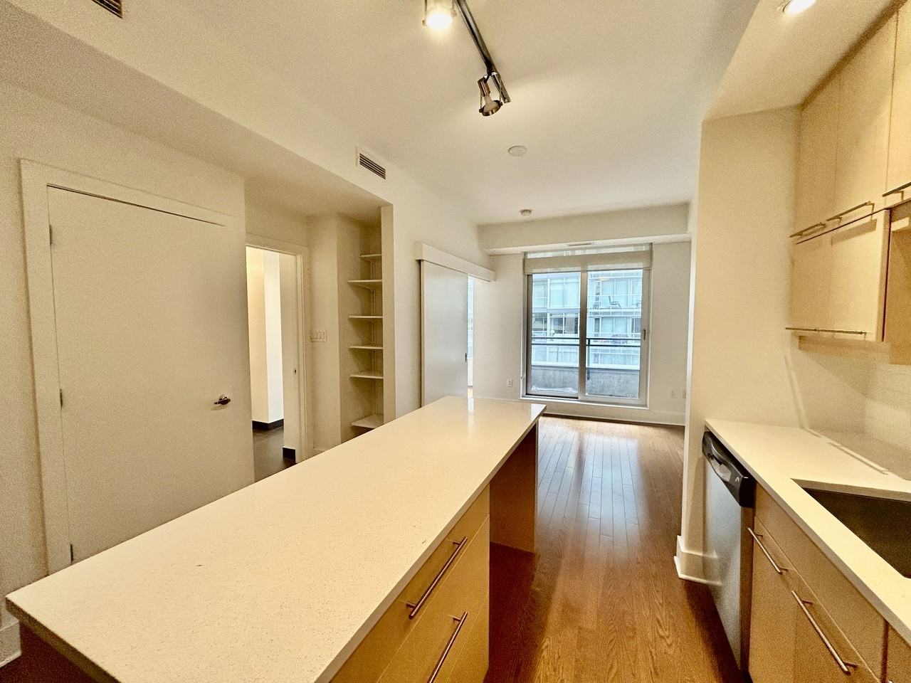 101 Richmond Road #420 - Photo 7 of 25