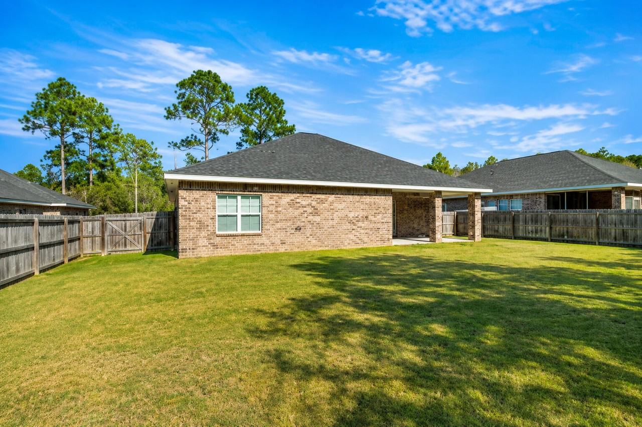 7287 Gordon Evans Rd - Photo 2 of 41