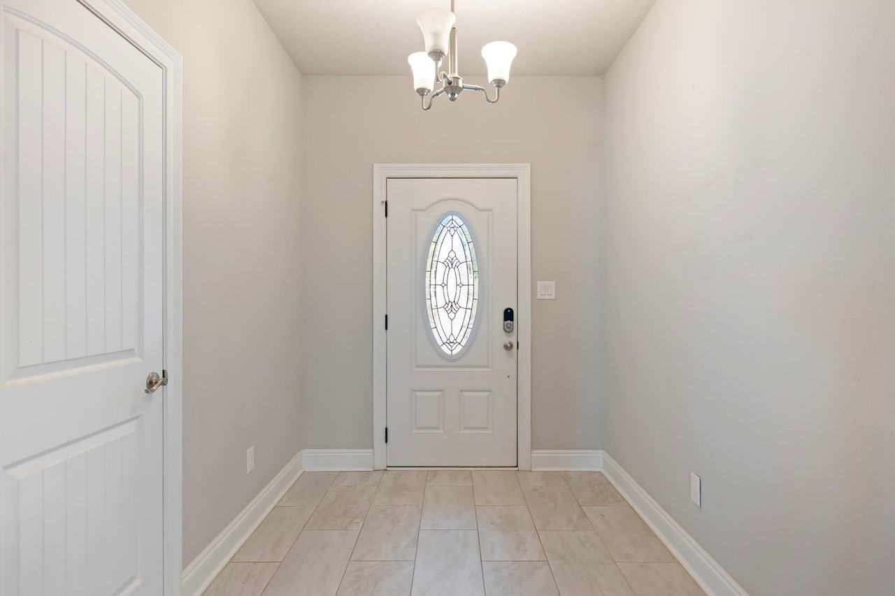 7287 Gordon Evans Rd - Photo 4 of 41