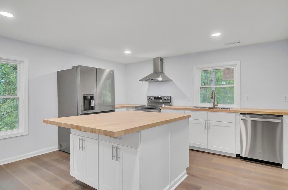1822 Black Tom Rd - Photo 2 of 12