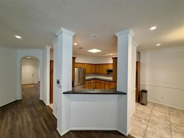 7811 Pecan Dr - Photo 4 of 23