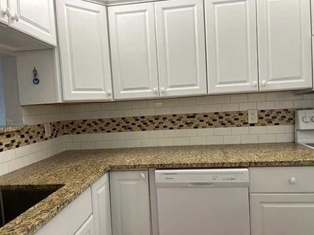 2588 Riverside Dr - Photo 2 of 27