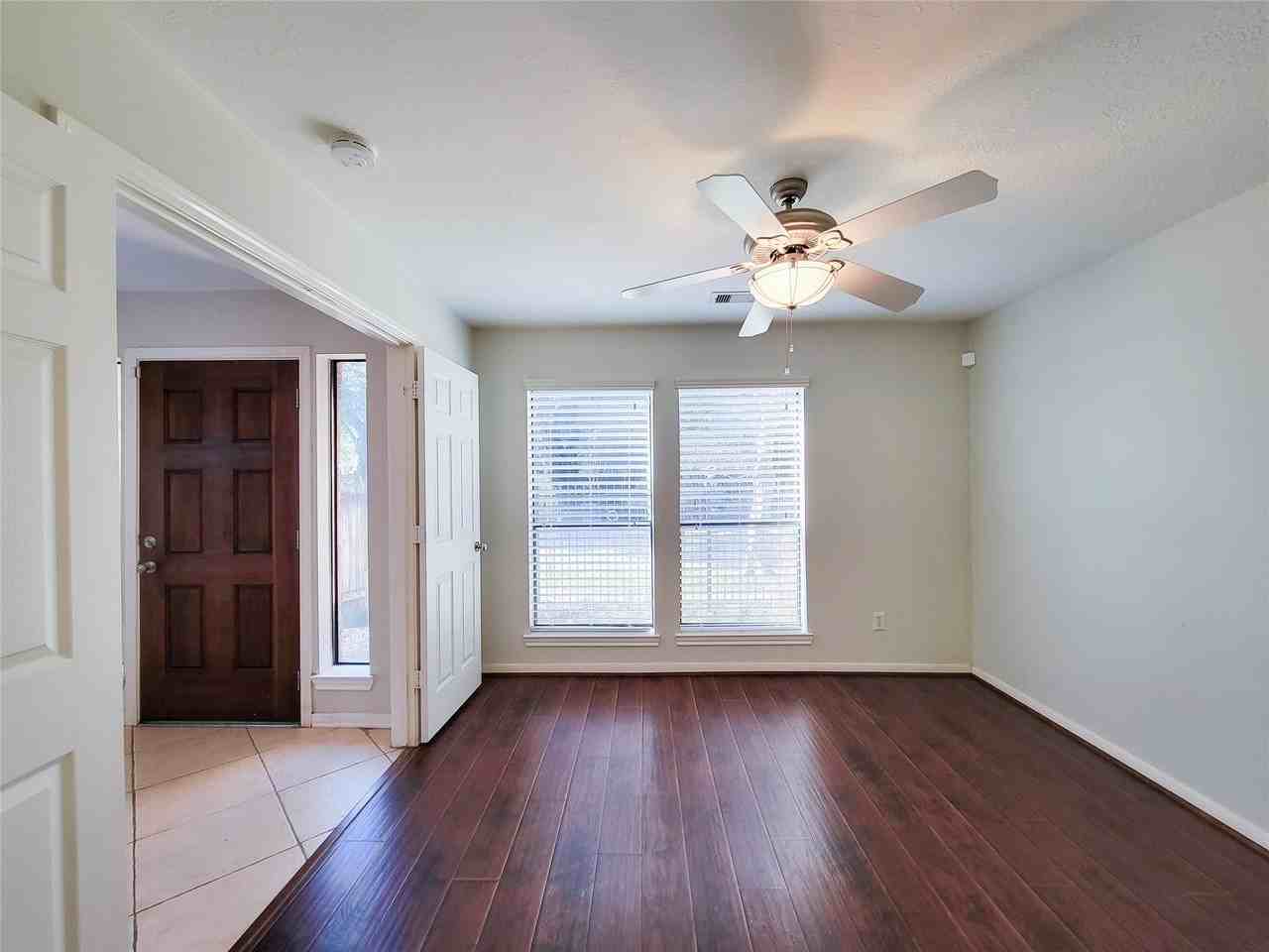 2717 La Branch St - Photo 3 of 23