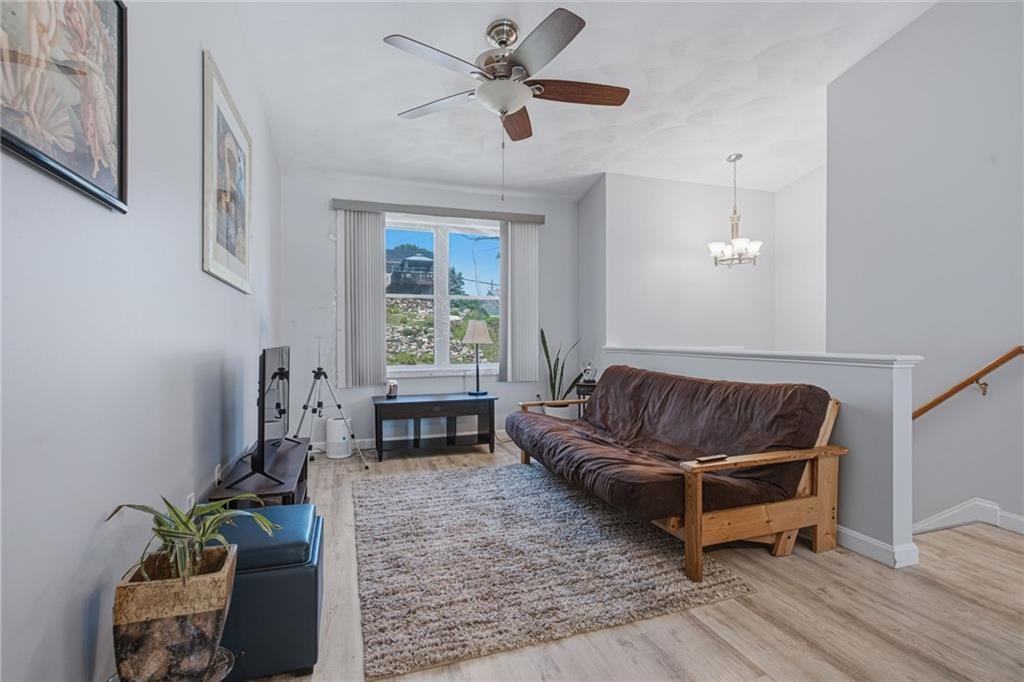85 Smart St - Photo 6 of 35