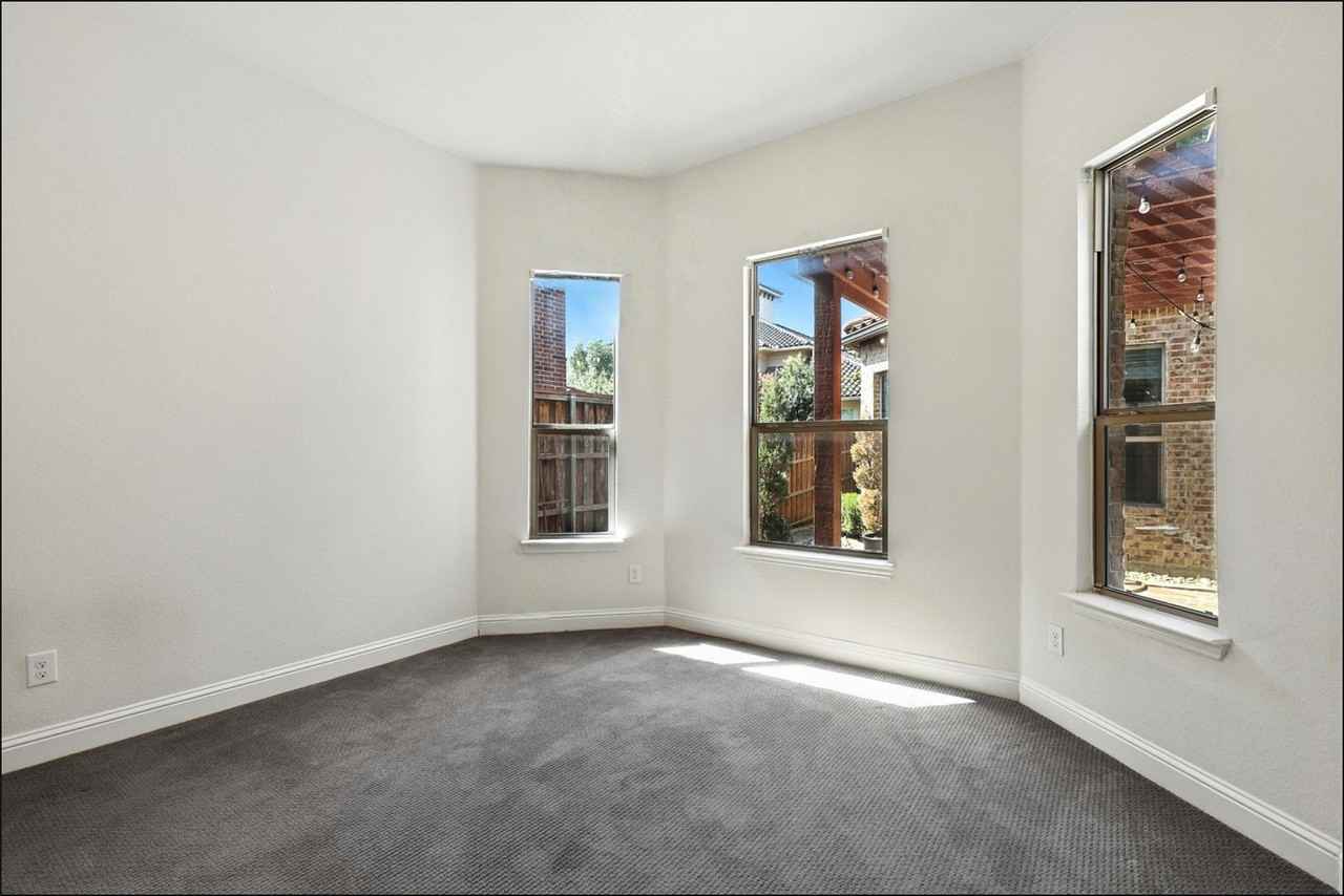 1733 Adalina Dr - Photo 7 of 35