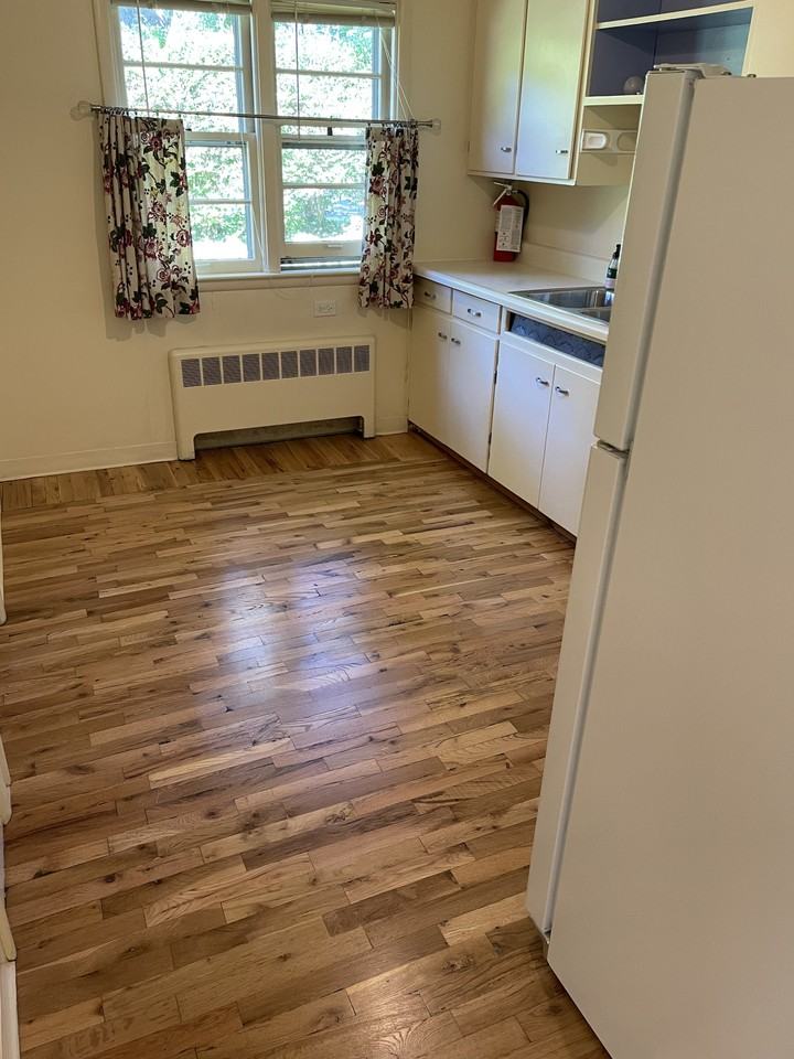 1416 Arborview Boulevard #1 - Photo 6 of 9