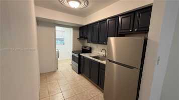 featured image of 4940 Southwest 28th Terrace