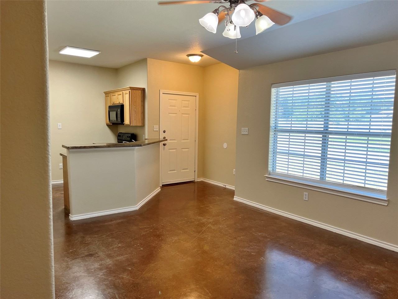 120 Sunburst Ct - Photo 3 of 19
