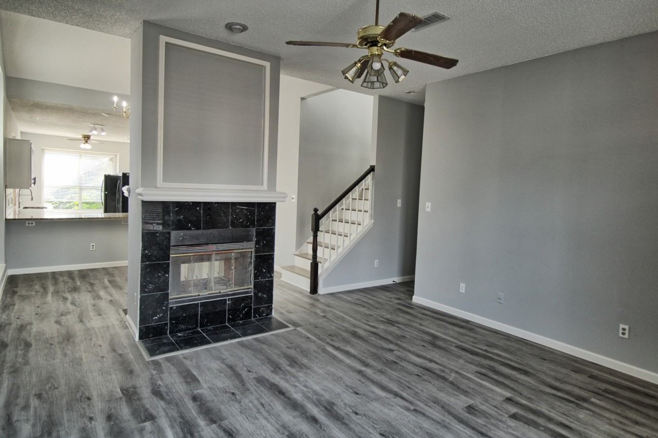 6418 Wildhaven Dr - Photo 4 of 38
