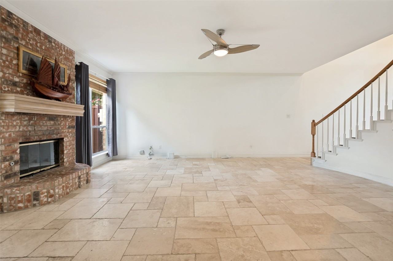 5820 Willow Wood Ln - Photo 4 of 25