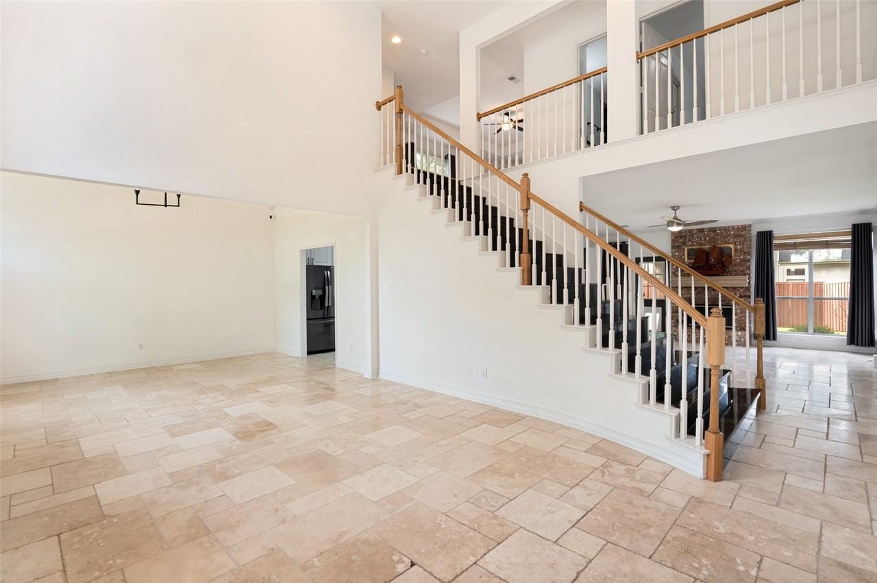 5820 Willow Wood Ln - Photo 7 of 25