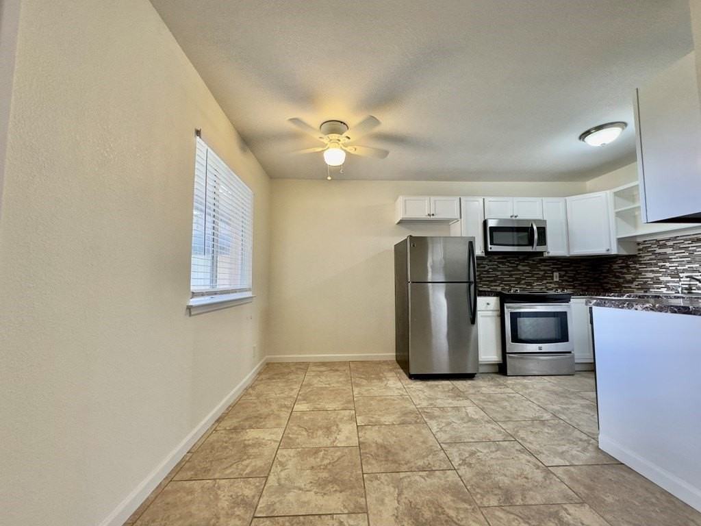501 W Louisiana Ave #103 - Photo 4 of 11
